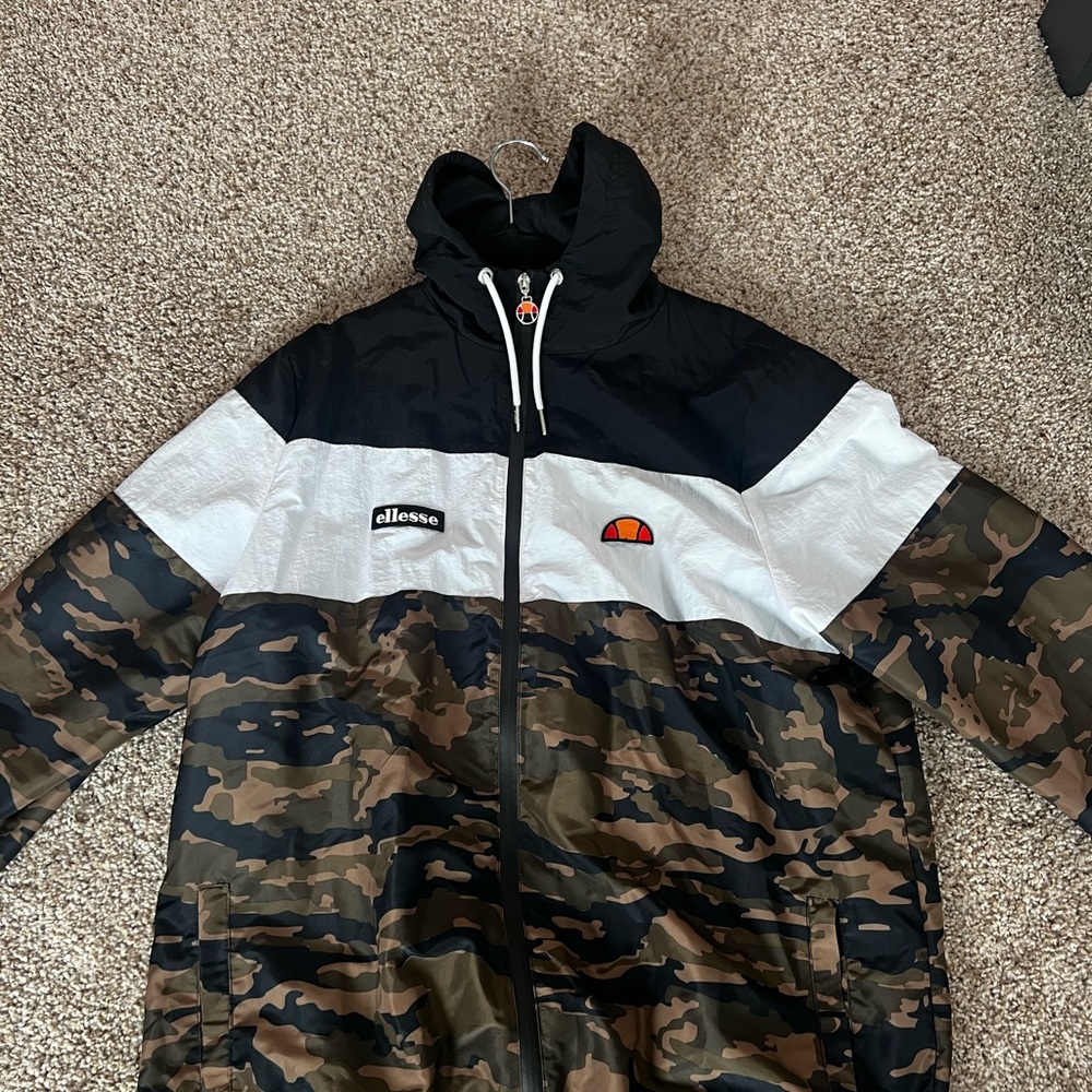 Ellesse men’s windbreaker